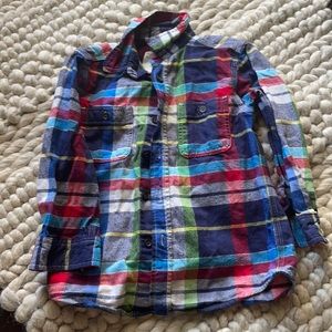 Oshkosh boys button up flannel. Size 5